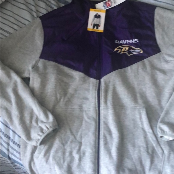 Ravens zip up jacket. Official NFL gear - Picture 2 of 4